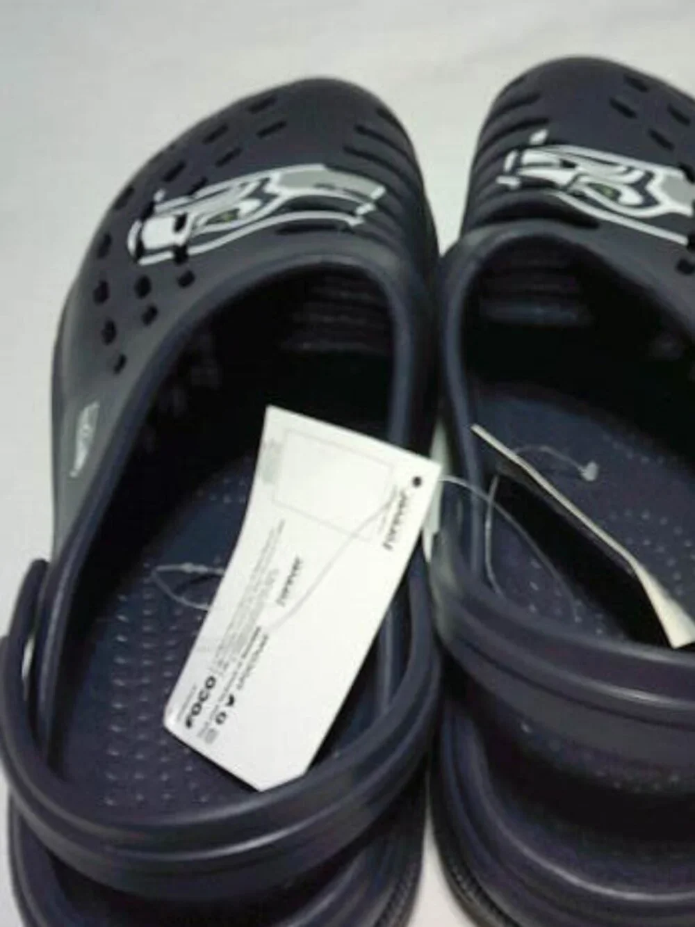 NEW FOCO NFL SEATTLE SEAHAWKS CLOG STYLE SANDALS SHOES SLIPPERS SIZE L 11-12 🏈